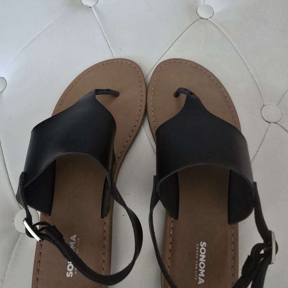 Sonoma Women's Black and Brown Sandals